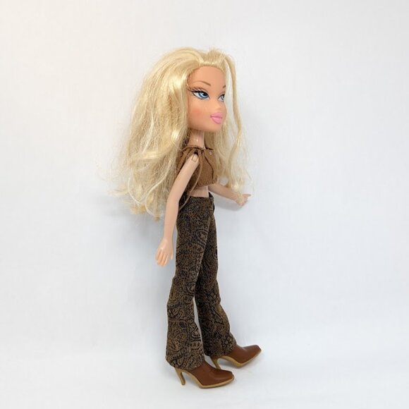 Bratz Cloe Nighty Nite Screening 2008/2009 Redressed Wild West Top Boots - Picture 4 of 9